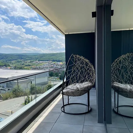 The Hillside Tropicana - Your Smart Living