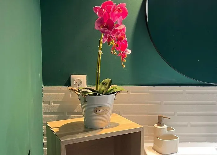 The Hillside Tropicana - Your Smart Living Apartment *